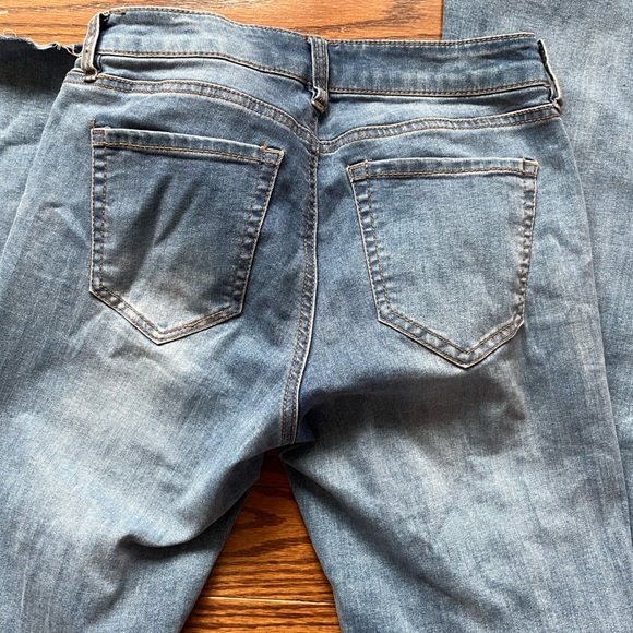 Garage low rise flare jeans💙 - Picture 4 of 4